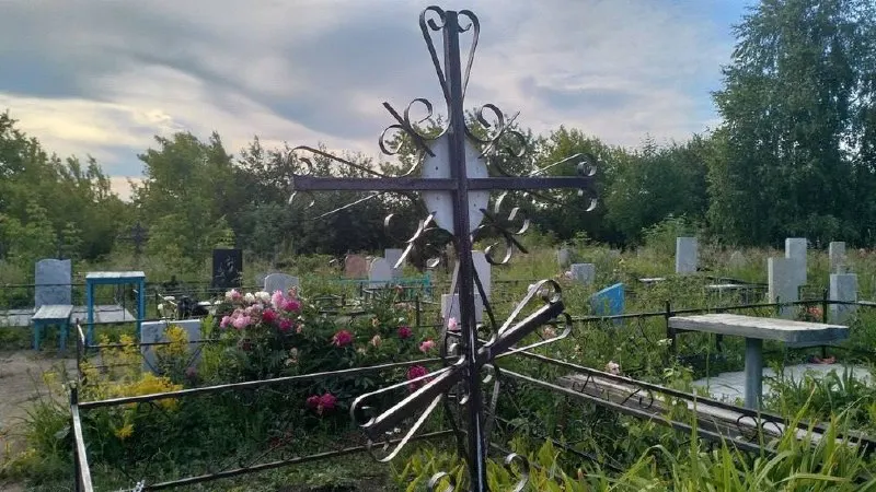 Тарифы на захоронение в регионе увеличатся в среднем на суммы от 150 до 2 910 рублей; наибольшее подорожание — ручная рытьё родственных могил.