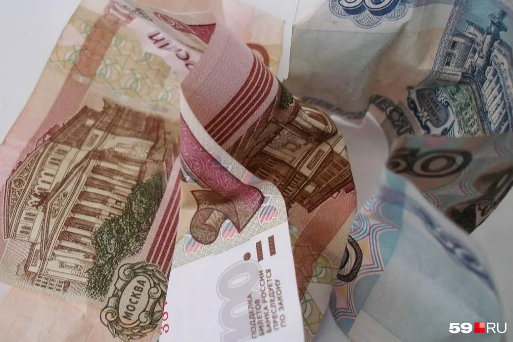 С 27 июля городской билет в Добрянке вырастет с 45 до 50 рублей, провоз багажа подорожает до 25 рублей. В качестве причины называют резкий рост цен и перебои с топливом.