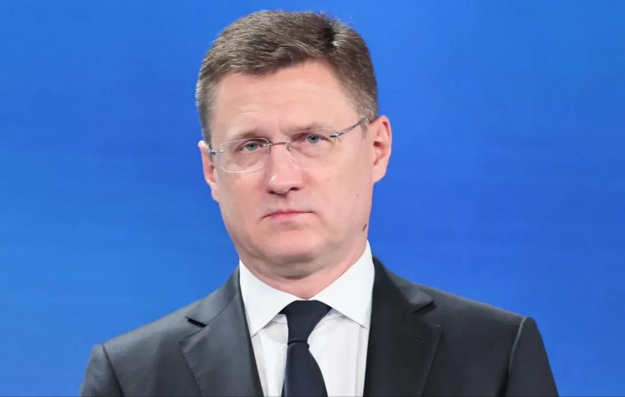 Вице-премьер поручил Минэнерго и ФАС усилить контроль за ценами на независимые АЗС, чтобы стабилизировать рынок топлива.